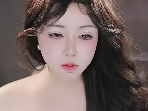 Qiaoqiao  online show from November 18, 5:25 pm