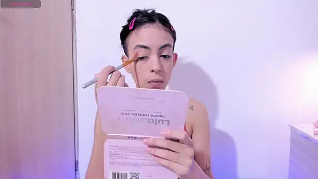 LilitRobins online show from January 16, 8:05 pm