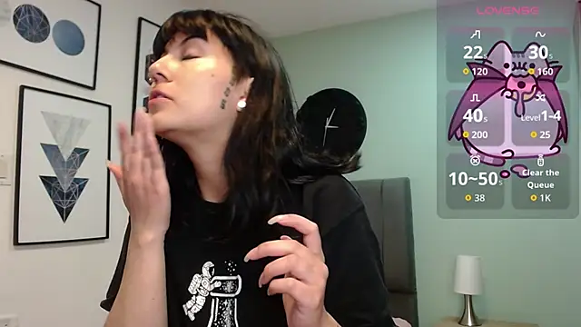 amy adams1 online show from April 8, 4:47 am