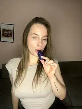 EdnaBradley online show from October 18, 2:31 pm