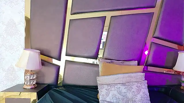 NicoleEsposito online show from September 30, 1:06 pm