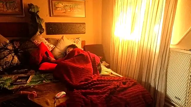 MidnightPassionxx online show from September 12, 2:02 pm