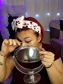 IamAlana  online show from May 27, 11:18 am