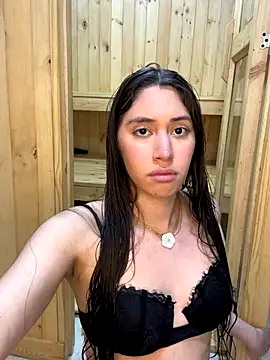 Barbielatinas online show from October 18, 6:16 am