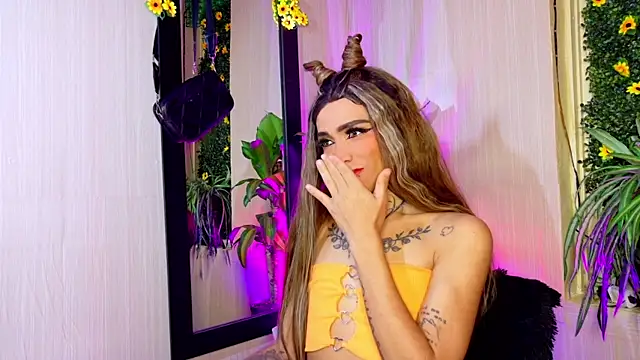 Micaela Rangel online show from October 9, 2:15 am