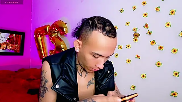 Micaela Rangel online show from March 15, 6:15 am