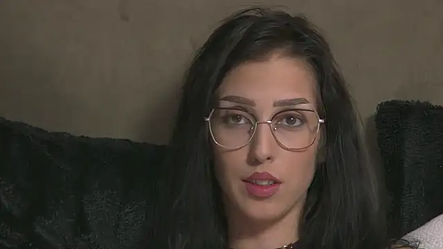 AishaHummer online show from September 27, 6:04 pm