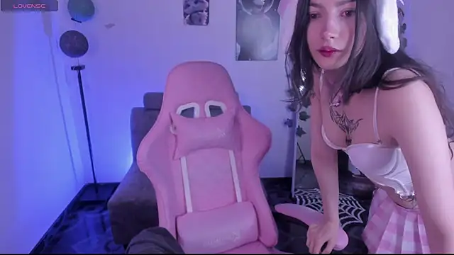 cami mila9 online show from September 10, 11:05 pm