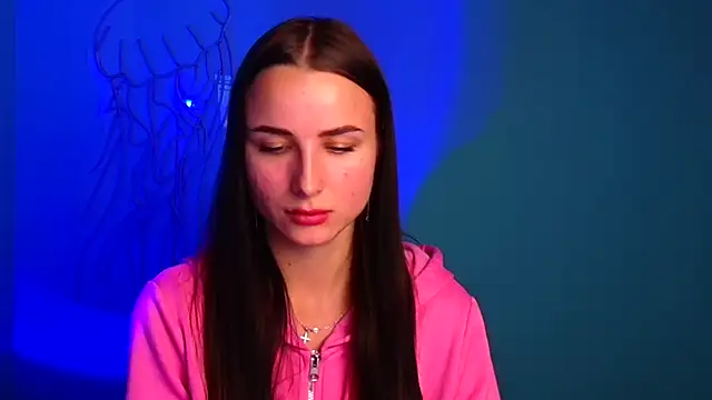 Eva Janee online show from October 3, 5:18 pm