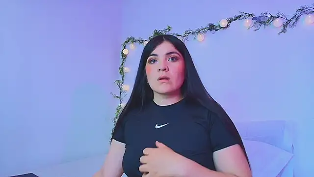 Amara vega online show from April 17, 2:08 pm