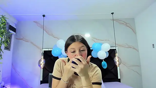 AngelaaCute  online show from September 23, 12:36 pm