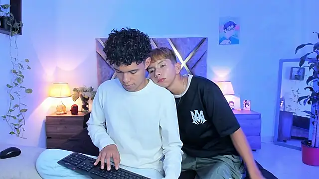 nickolas moon online show from November 24, 6:54 pm