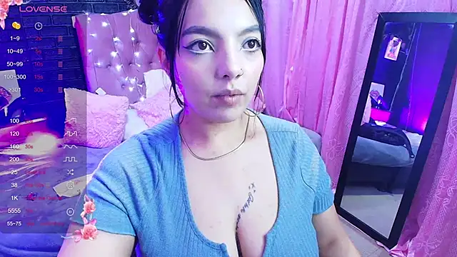 loren tits24 online show from September 8, 9:58 pm