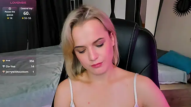 JessicaBeverly online show from September 23, 10:35 am