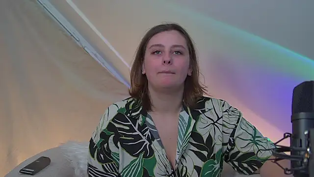 MaryMurray online show from September 29, 6:57 pm