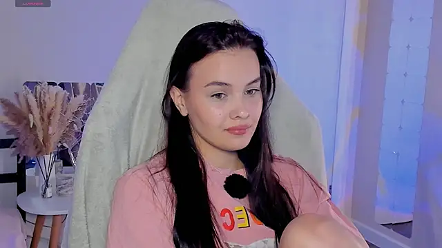  Sweetie  online show from October 5, 11:10 pm