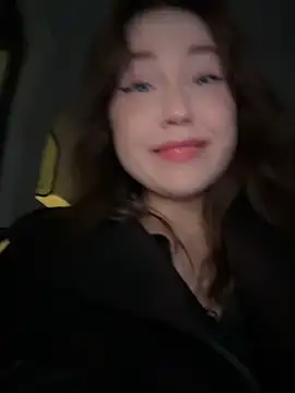 Peachy Dream online show from October 27, 6:24 pm