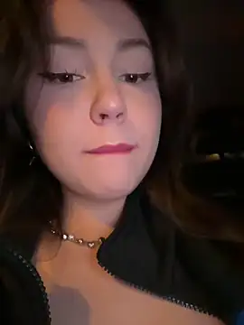 Peachy Dream online show from September 12, 6:04 pm