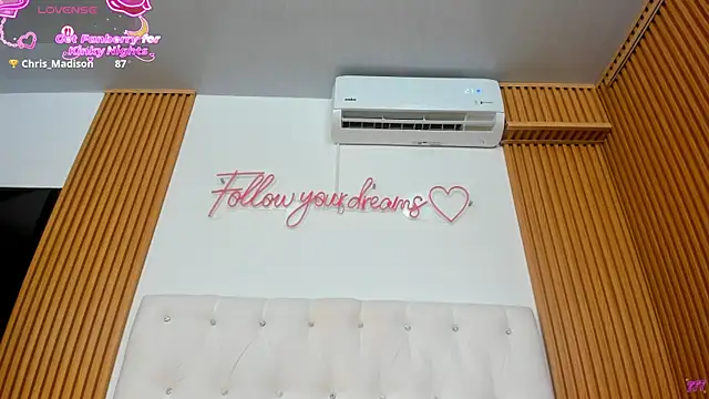 MartinaWestt online show from June 14, 2:24 am