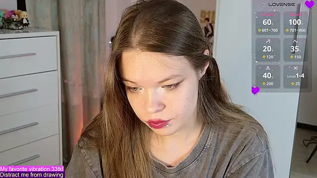 ValBae online show from September 19, 7:13 pm