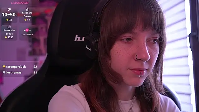 juliapie online show from February 21, 9:21 am