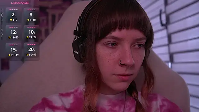 juliapie online show from September 12, 6:14 am