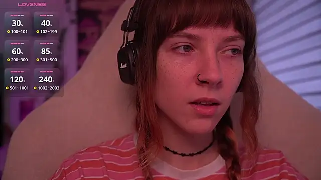 juliapie online show from October 14, 7:33 am