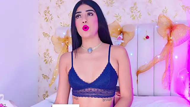 Mia-Monroe online show from December 22, 8:12 pm