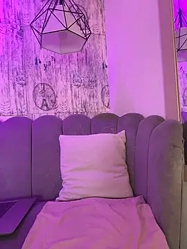 AbyThompson online show from February 22, 1:56 pm