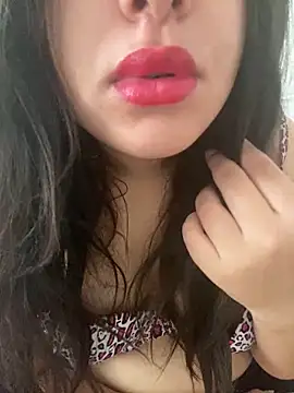 yassminsexy22 online show from October 7, 10:08 am