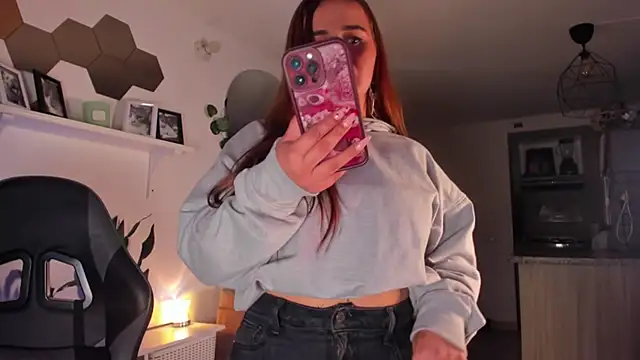 evy orange1 online show from February 20, 3:49 am