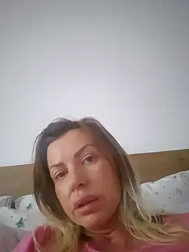 MiaDoll69 online show from February 17, 10:14 am