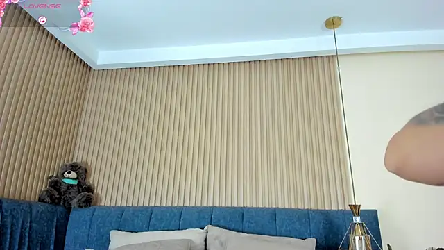 kathecute   online show from April 14, 1:49 am