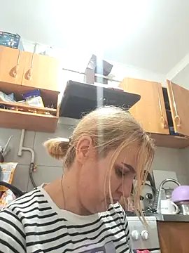 Malichkaanna30 online show from September 9, 3:56 pm