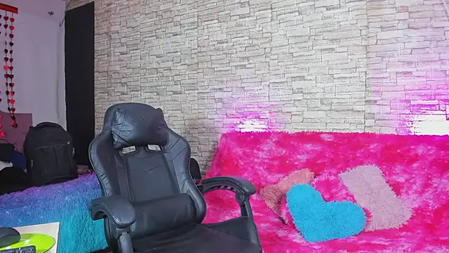 kitty queen10 online show from February 17, 4:56 am