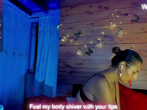 mykaelahoney online show from September 30, 3:56 am