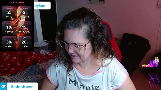 helenca43 online show from October 3, 12:32 pm