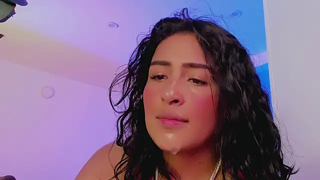 EviePhoenix online show from March 2, 5:08 am