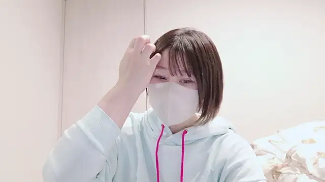 Mamu Mamu  online show from April 19, 11:10 am