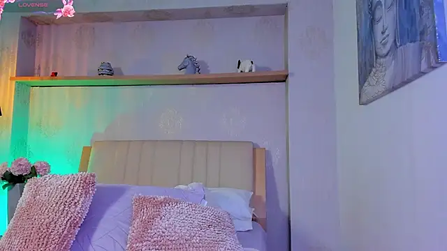 CamilleLynn online show from September 26, 1:36 am