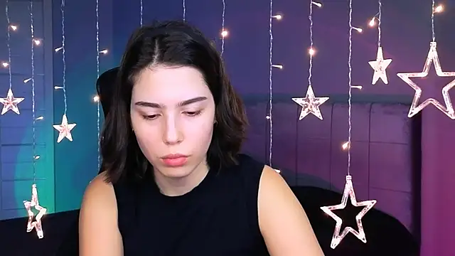 Stacy Gonzales  online show from October 5, 6:18 am