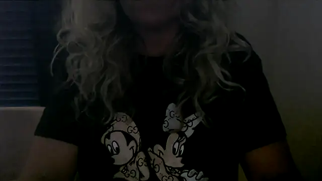 JenniLowen online show from October 13, 12:08 pm