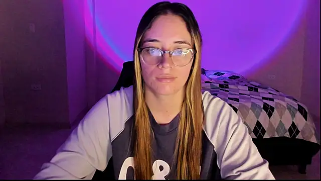 atenas 05  online show from October 11, 9:58 am