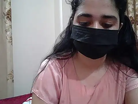 A-pusparani online show from April 3, 8:40 pm