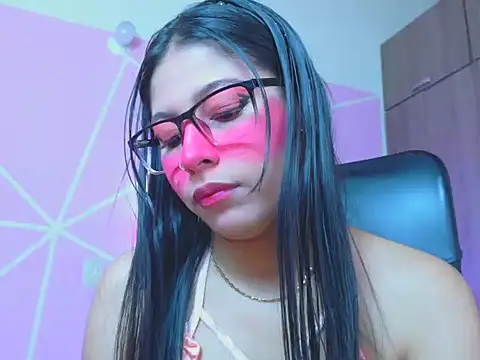  ALLYSON18  online show from April 17, 12:07 pm