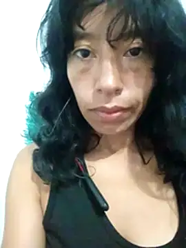 karolinee 66  online show from November 22, 3:20 am