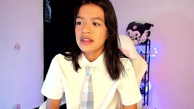 meganthompsonn22 online show from March 8, 12:31 pm