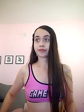 sophie pazz online show from December 4, 1:02 pm