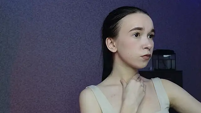 LilithStrangfor online show from April 20, 11:08 pm