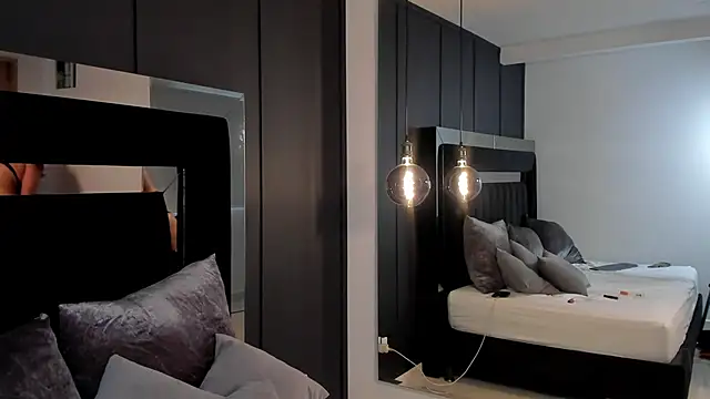 ellen gracee online show from November 3, 3:49 pm